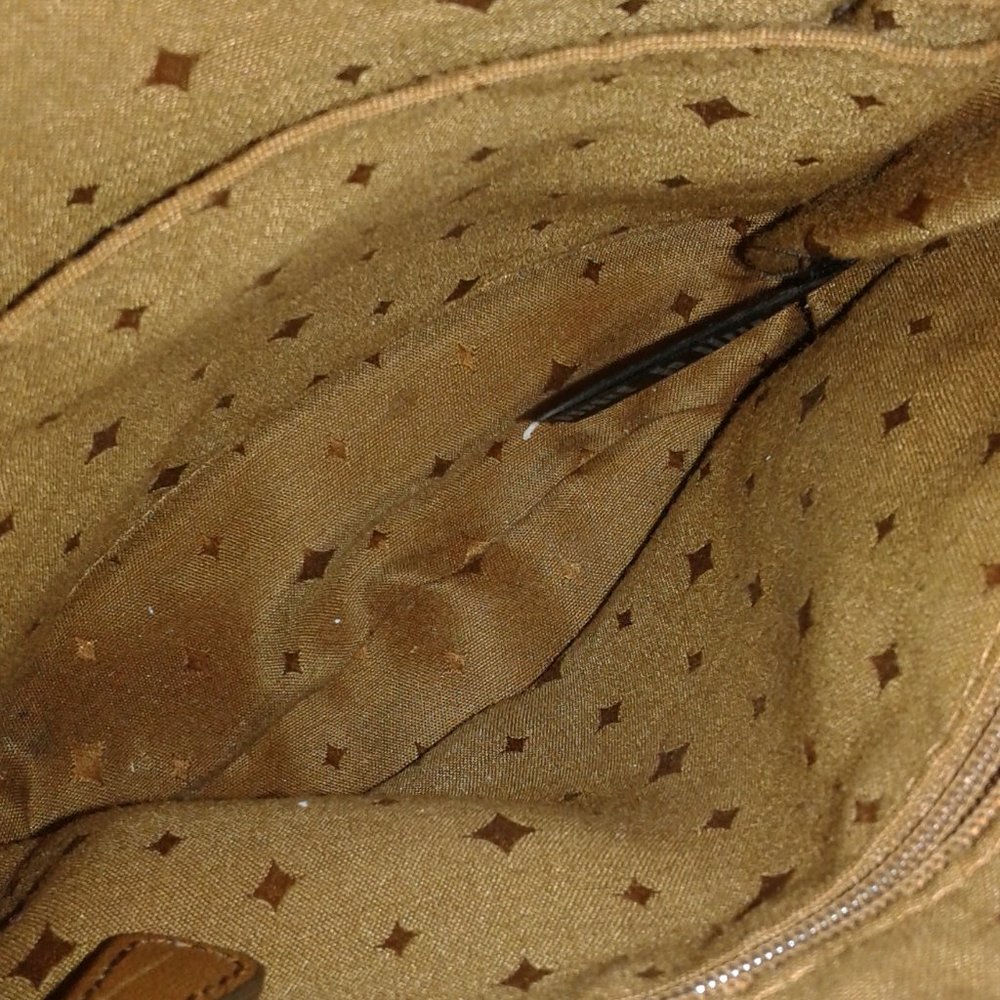 Fossil Bag - Picture 6 of 12